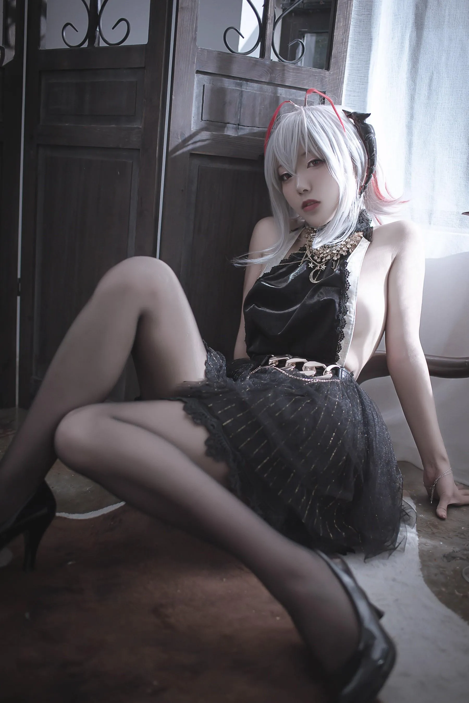 切切celia  – NO.11 明日方舟 W 礼服 [21P]插图6